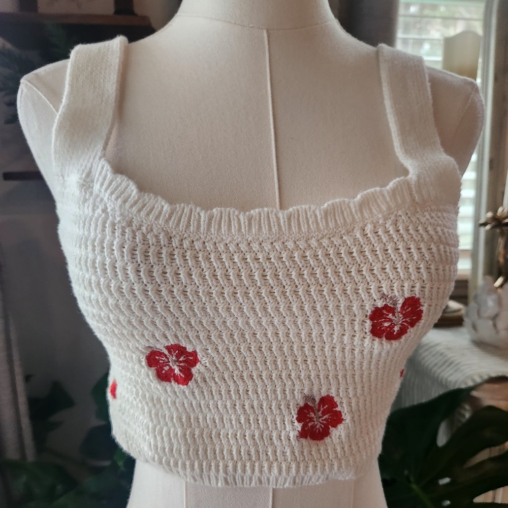 Wild Fable White Knit Crop Top with Red Floral Design - Picture 2 of 5